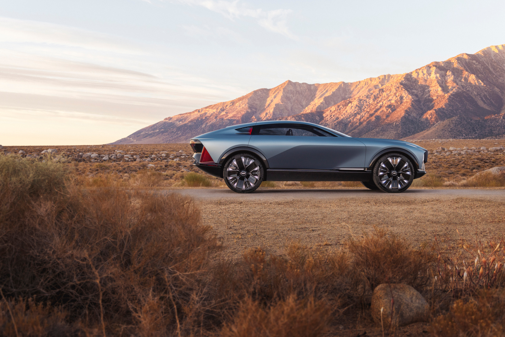 SMALL_MY25_Cadillac_ElevatedVelocity_1AP_2074